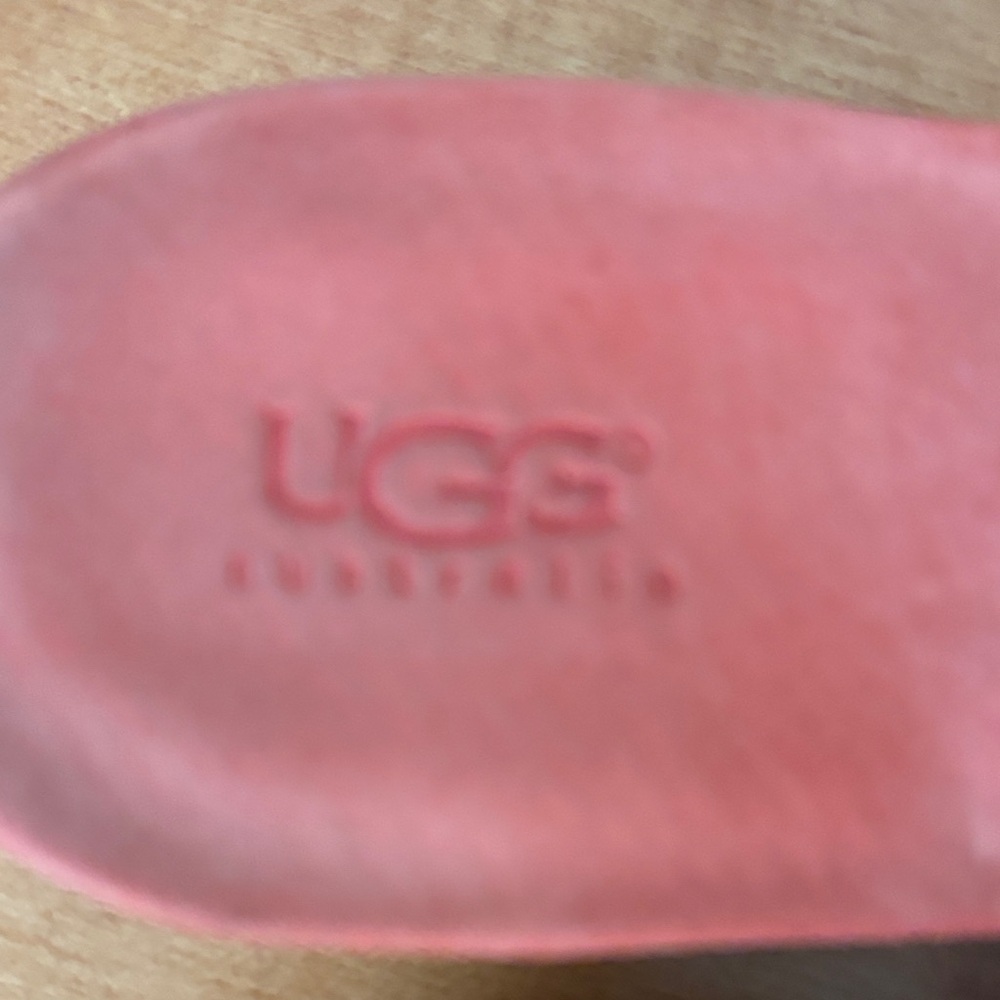 UGG Women's Coral Thong Sandals - Picture 2 of 4